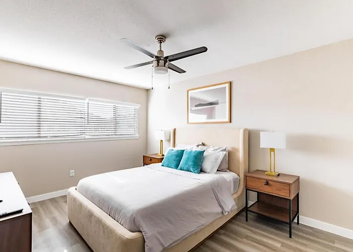 Landing Beautiful 2bd Gym Pool Apartment Fort Worth