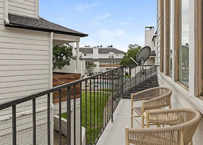 Apartment Landing Beautiful 2bd Gym Pool Fort Worth