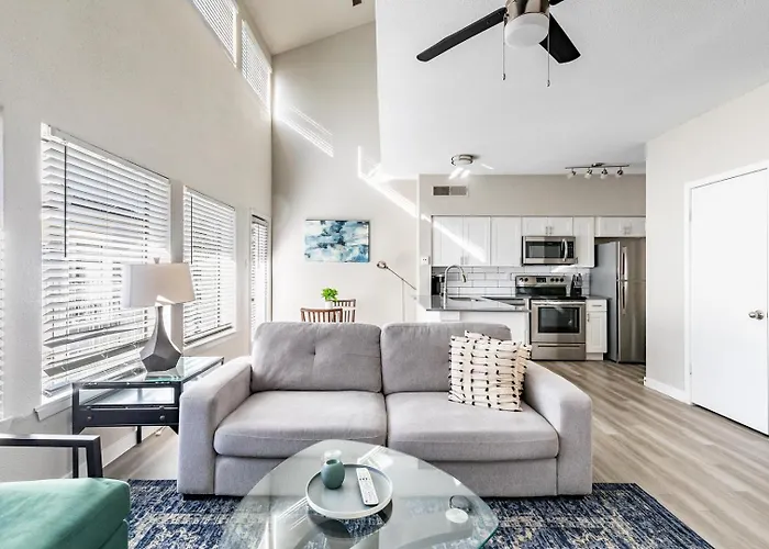 Apartment Landing Beautiful 2bd Gym Pool *