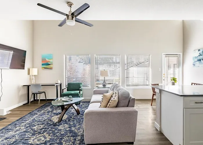 Landing Beautiful 2bd Gym Pool Apartment Fort Worth